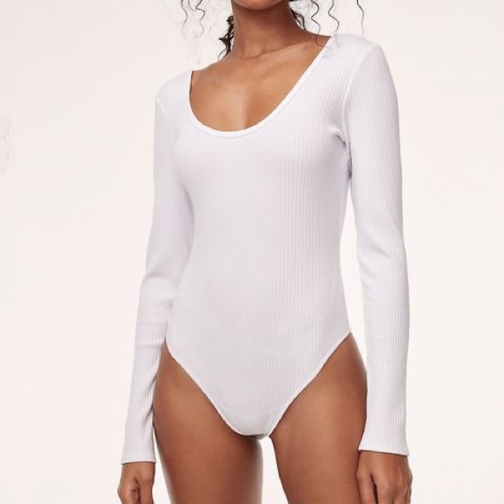 Brand new never worn black Aritzia bodysuit
